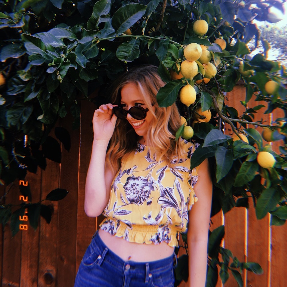 Meet your Posher, Ana